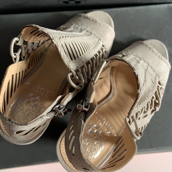 BRAND NEW Vince Camuto MARSELLA - Picture 8 of 12